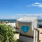 Ostsee Lines To Huus Strandnah Bei * Heiligenhafen
