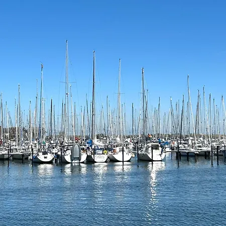 Lines To Huus Strandnah Bei & Grossenbrode