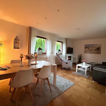 Lines To Huus Strandnah Bei & Grossenbrode * Heiligenhafen