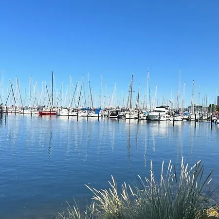 Lines To Huus Strandnah Bei & Grossenbrode